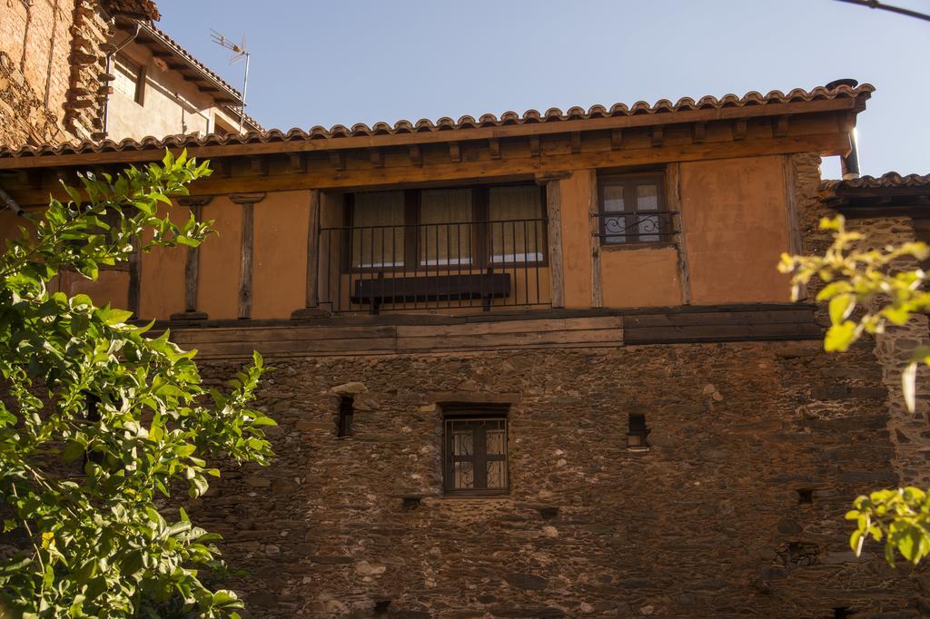 Molino Del Medio Guest House Robledillo De Gata Bagian luar foto
